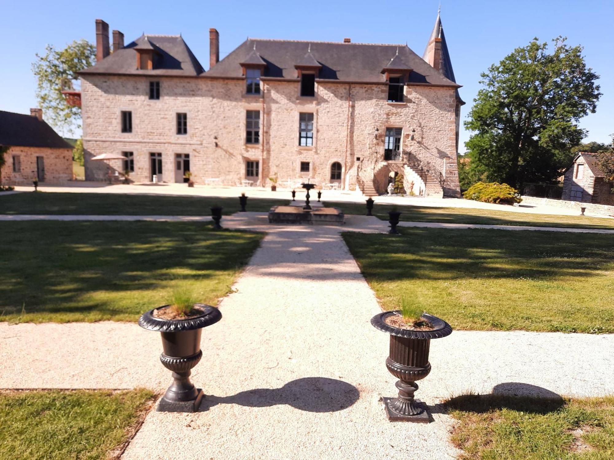Chateau Du Bertry La Bouexiere Esterno foto