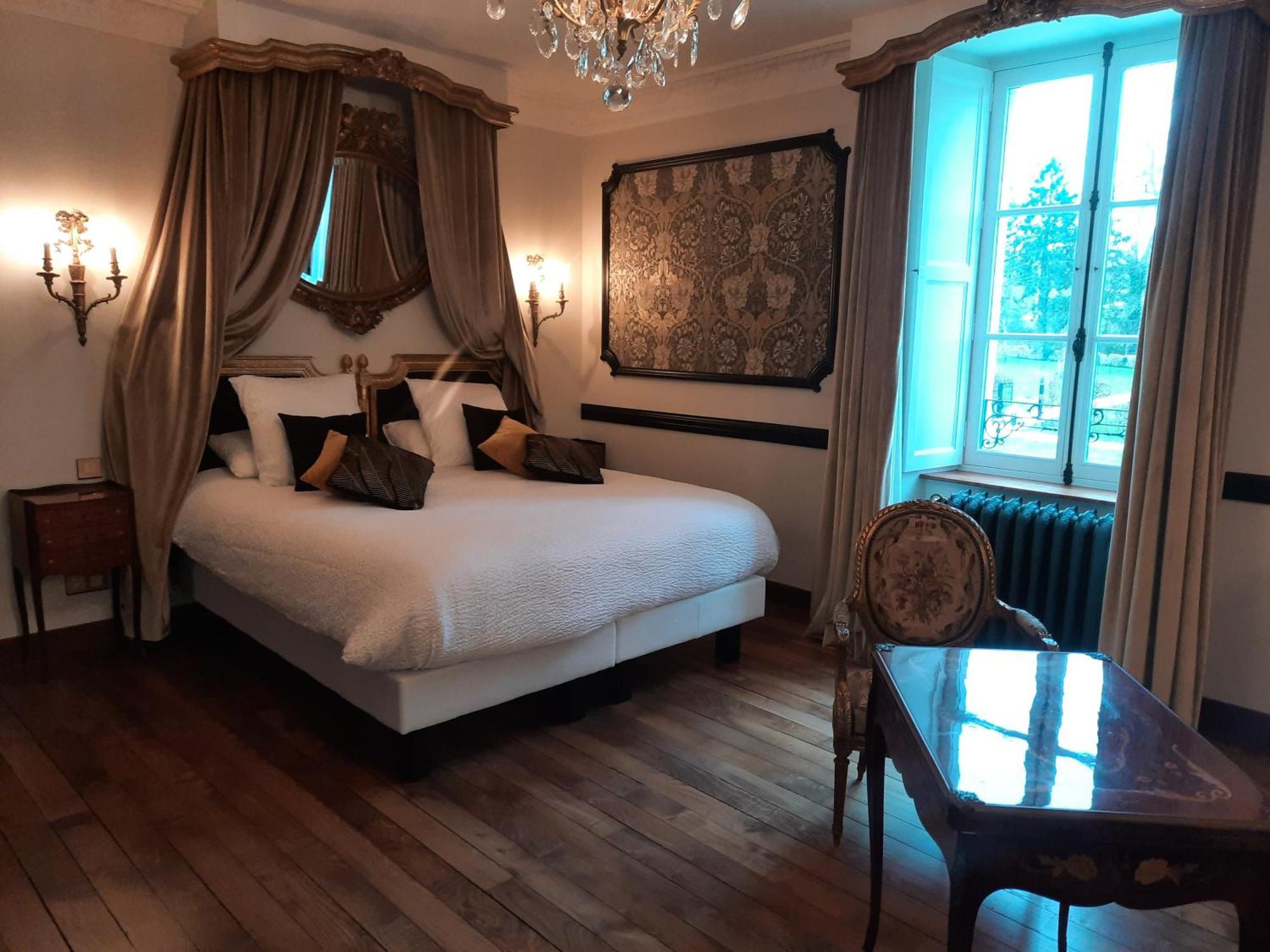 Chateau Du Bertry La Bouexiere Esterno foto